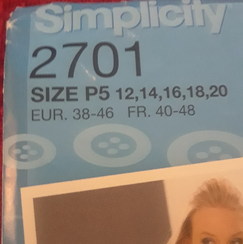 Simplicity Project Runway Pattern - Picture 2 of 2